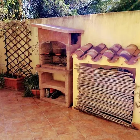 Su Frori Arrubiu 3* Теулада