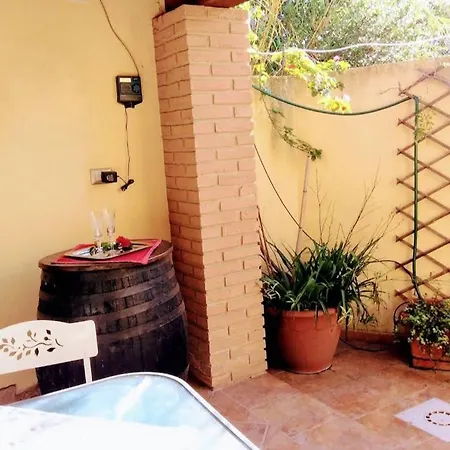 Oda ve Kahvaltı Su Frori Arrubiu