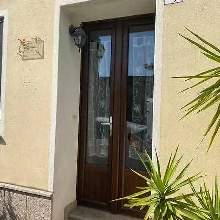 Su Frori Arrubiu Oda ve Kahvaltı