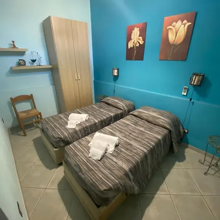 Bed & Breakfast Su Frori Arrubiu 3*